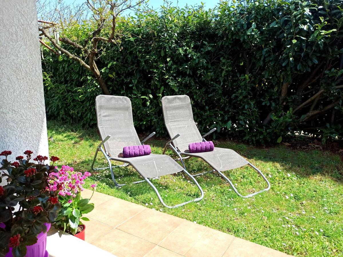 Apartman Dora Pula Exterior photo